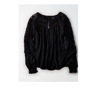 AE EMBROIDERED MESH SLEEVE TOP